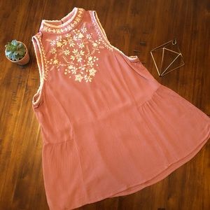 5/20 Rose Colored Sleeveless Top, Size Large